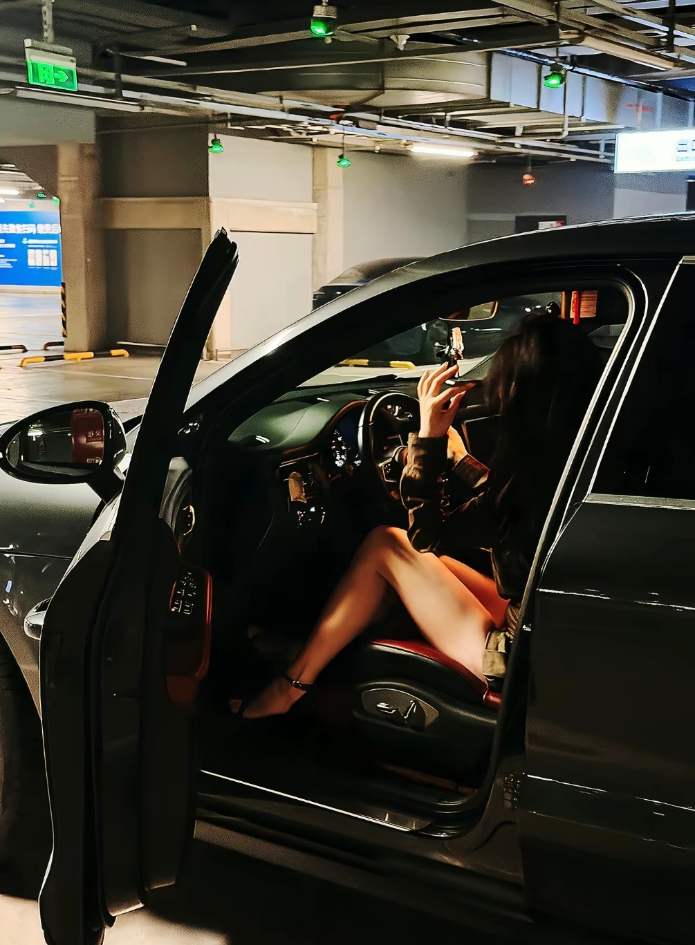女人开智以后 其实就没有爱情了 因为小钱我自己有 大钱别人给不起 最后大概率会成