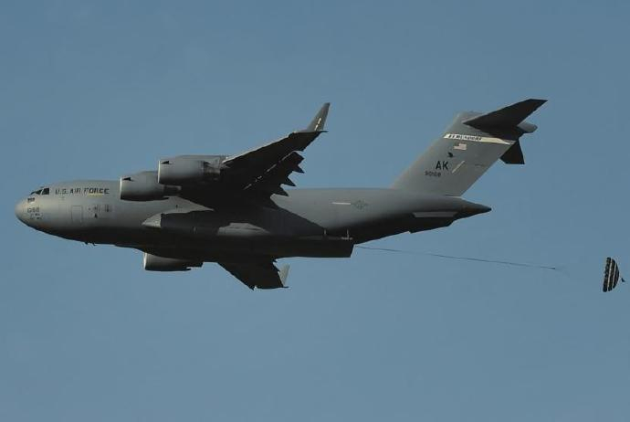 每天认识一件兵器 C-17“环球霸王”Ⅲ运输机C-17“环球霸王”Ⅲ（Globe