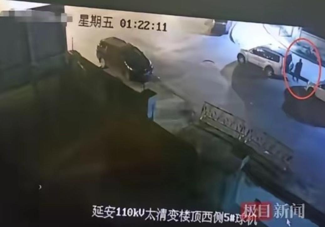陕西延安，一58岁男子和4个朋友聚餐，他喝了半斤白酒，结束后，他上个厕所的功夫，