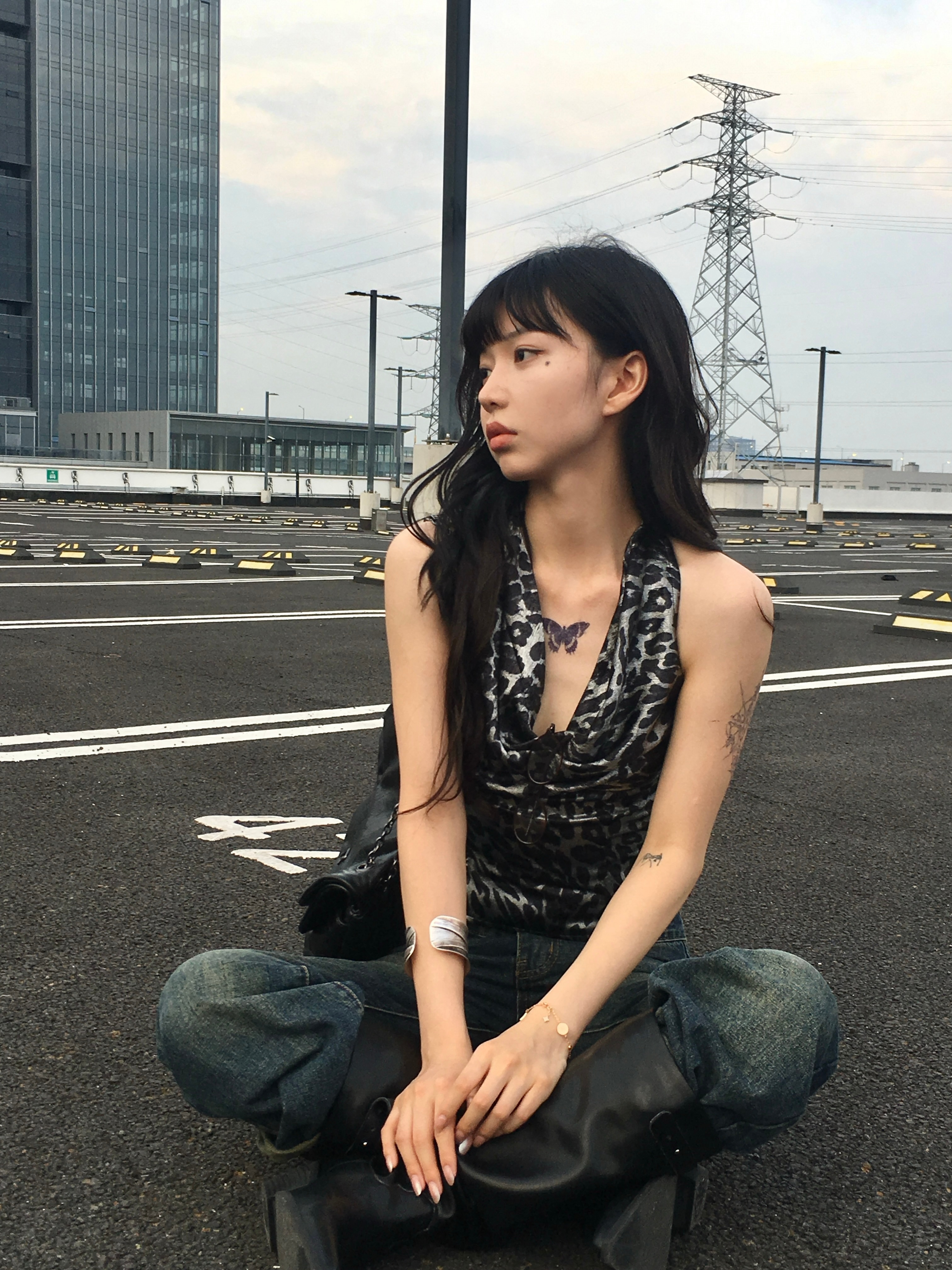 帅到流鼻血了属于是~(・・） ​​​