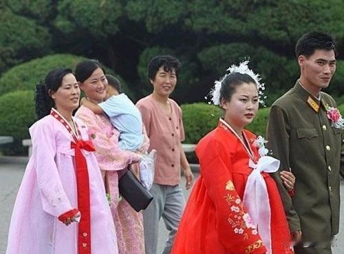 为什么“资本主义”始终存在？

朝鲜是世界上唯一“全民免费”的国家，他们从生下来