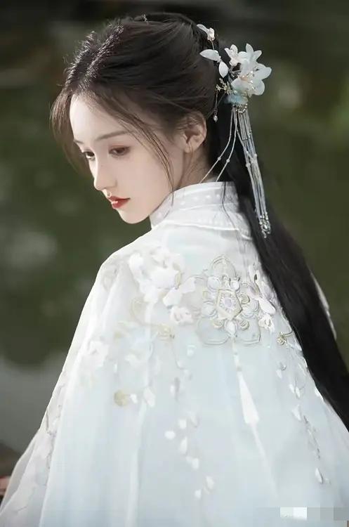 古装美女，极度东方神韵！