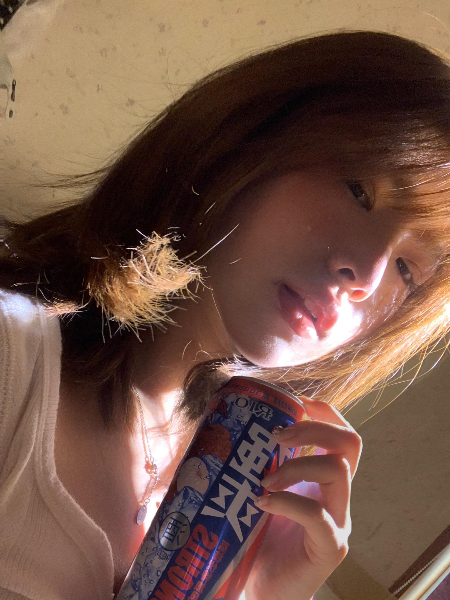 几百天来的热烈 一个寒流就瓦解。