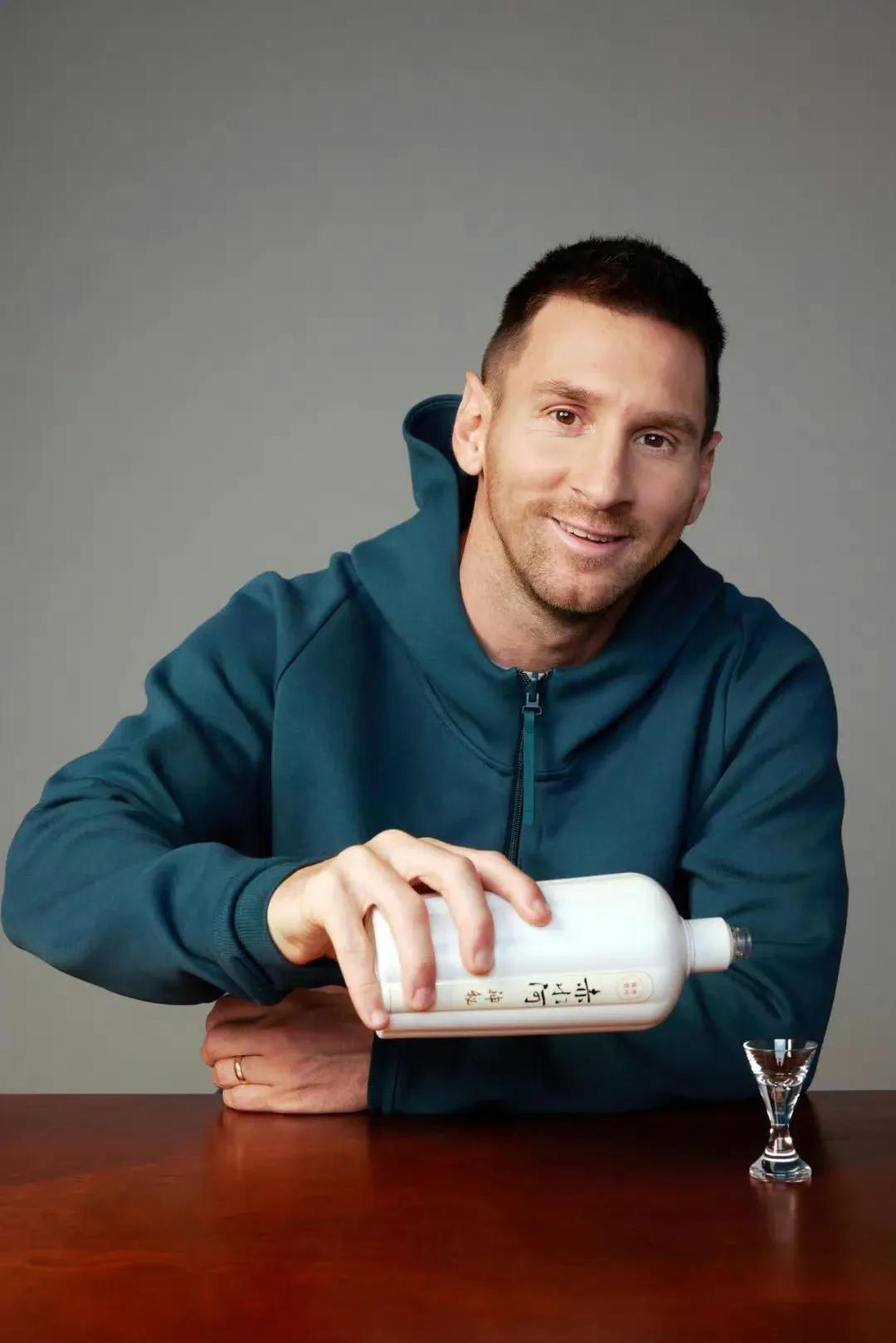 梅西刮胡子的根源找到了？[震惊]简直就是太不可思议了，难道都清楚中国球迷喜欢“无