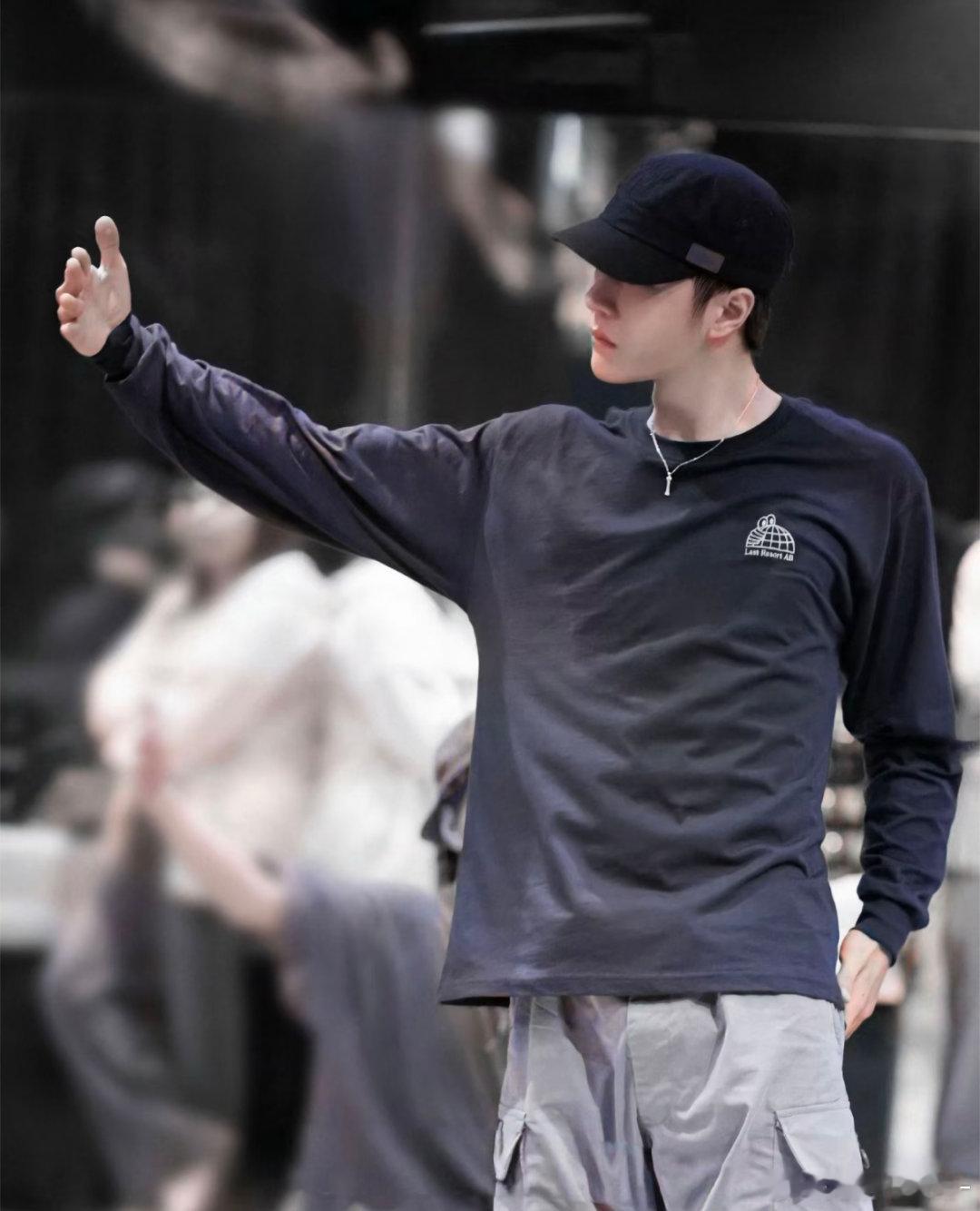 王一博的帅是一种感觉