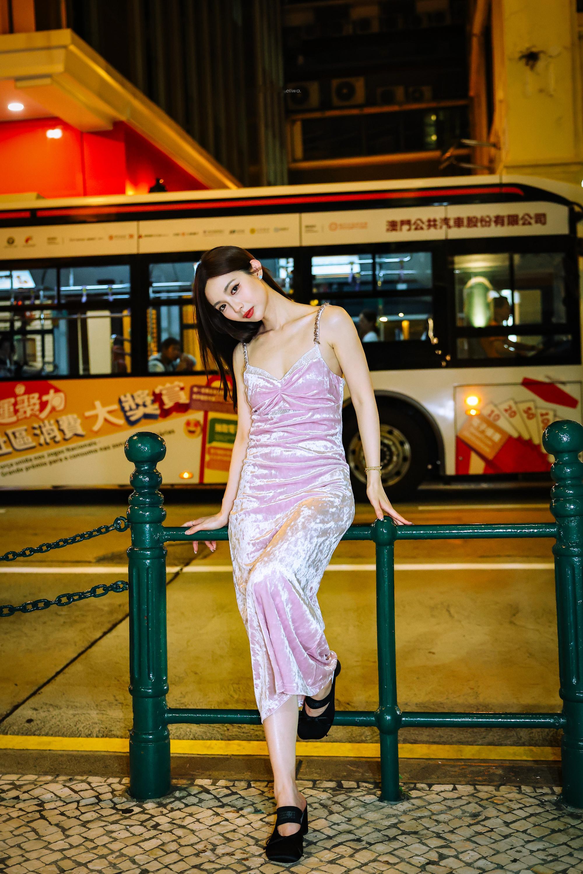 许杨玉琢  在复制粘贴的时代，你是手写的诗