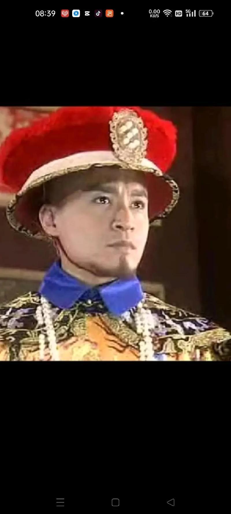 多尔衮一生未称帝，是权力平衡与身份尴尬的双重结果。他虽手握军政大权，但始终无法彻