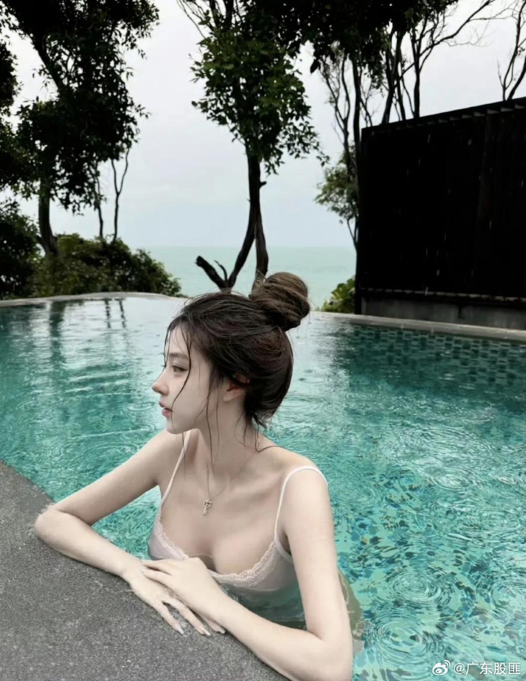 a股 以后要干就干市场最牛最强的个股！！！不要再参与杂毛！！！杂毛始终不能成为一