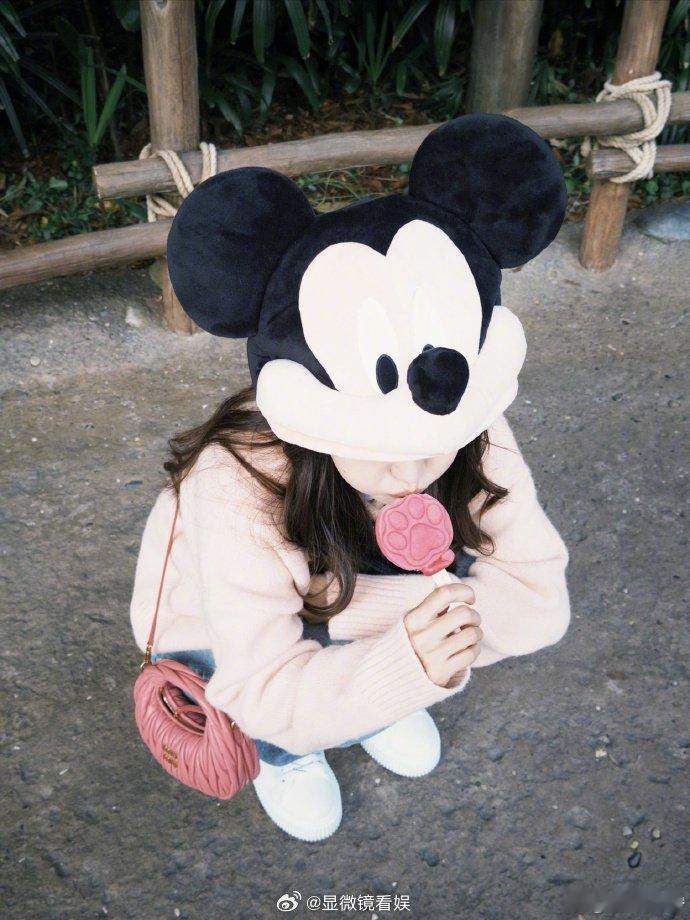 晒迪士尼游玩plog~原来我和美女是一个“老家”呀哈哈哈