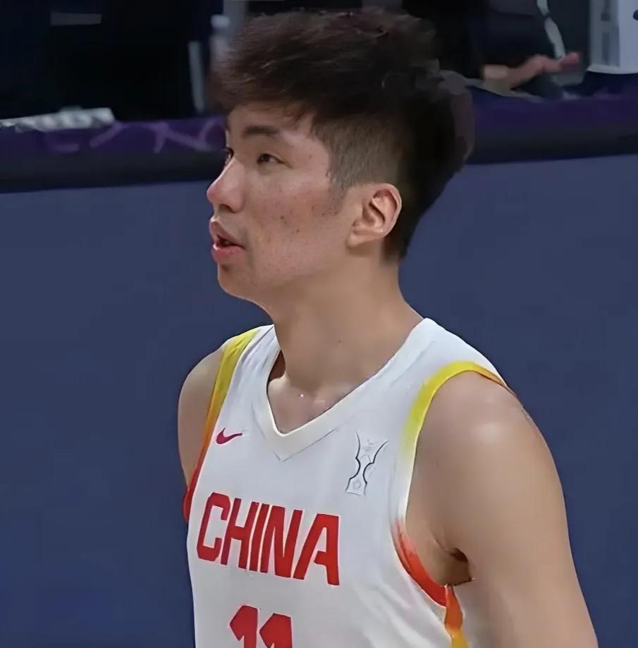 就余嘉豪小组赛这表现，真能在国外打上球吗？
我真想问一下，西班牙球队是怎么看上余