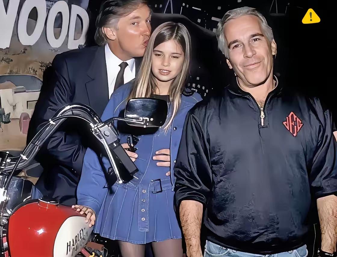 这张相片是ps的还是真的？网上有太多特朗普跟女儿伊万卡亲密无间的相片，很难分辨哪