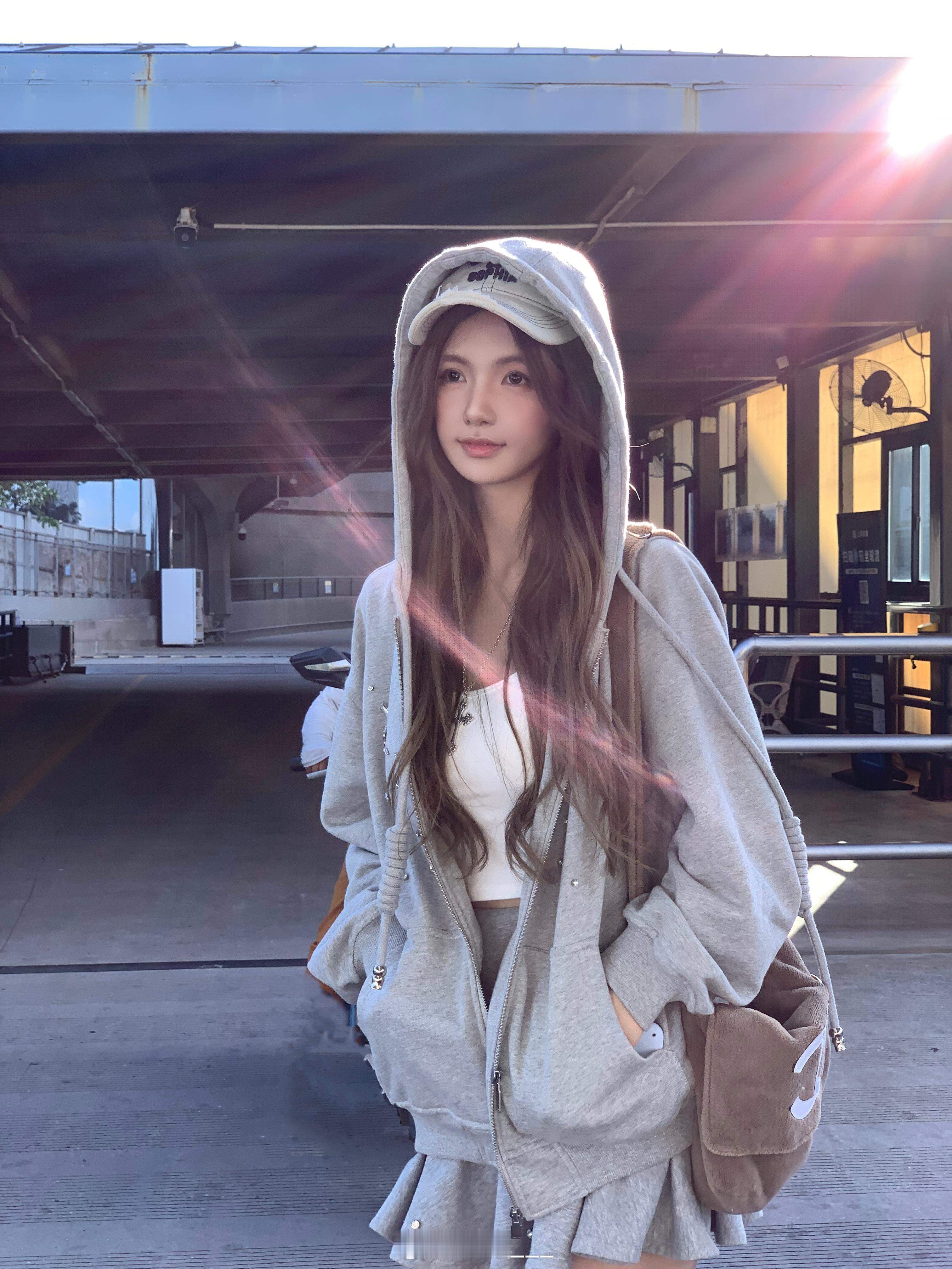 跟我走吧  ​​​