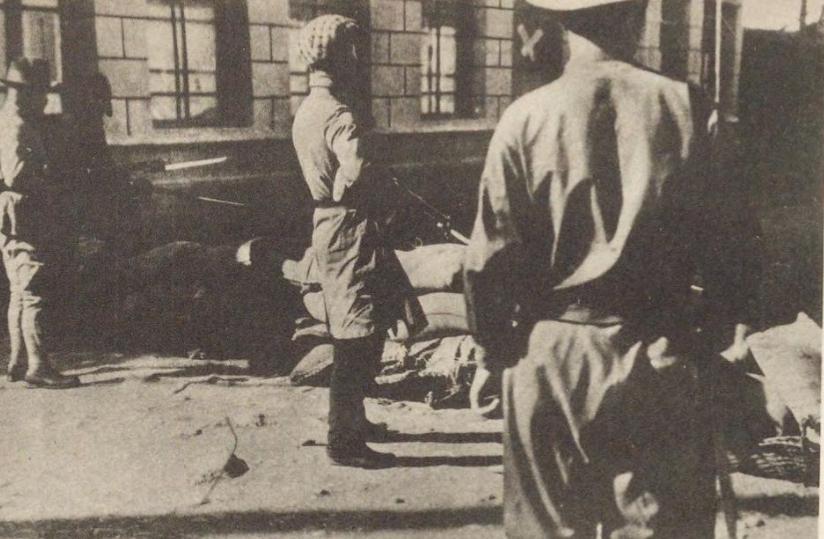 1931年奉天（沈阳），九一八事变后占据南满铁路附近的日军。这几张照片是日本帝国
