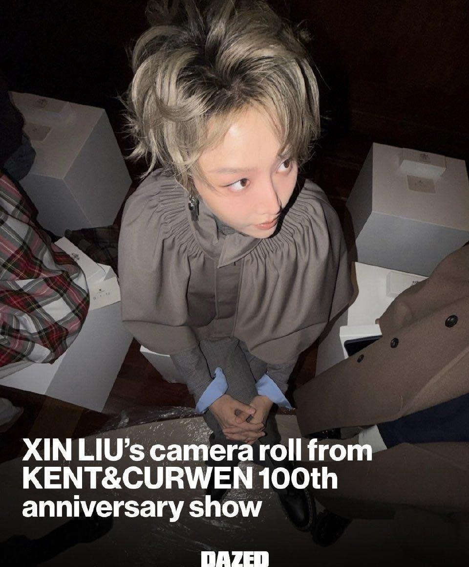 伦敦偶遇刘雨昕伦敦公园偶遇刘雨昕，闲庭信步享受时光，穿搭舒适又时髦，面对镜头落落