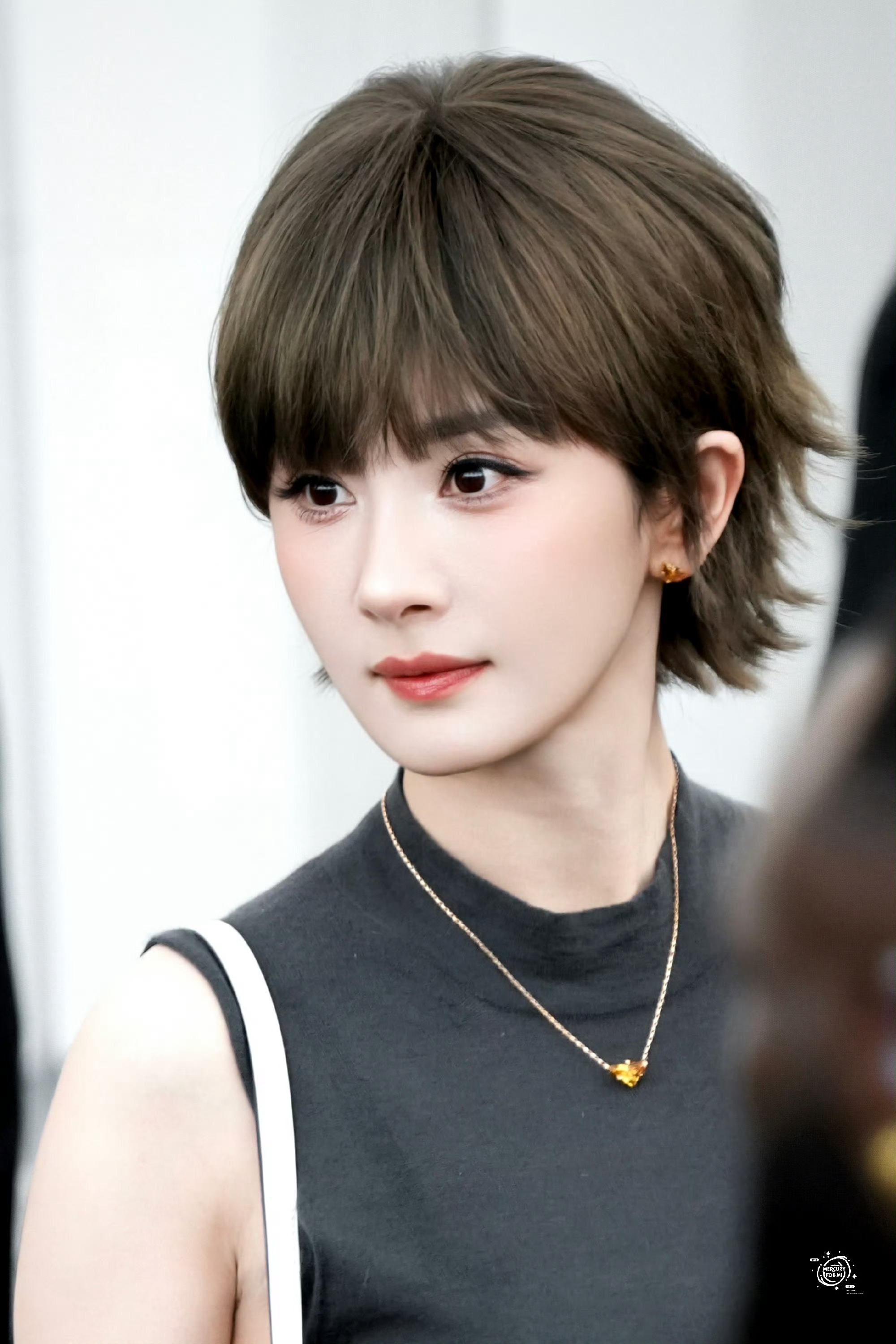 杨幂李现同框美美的 ​​​