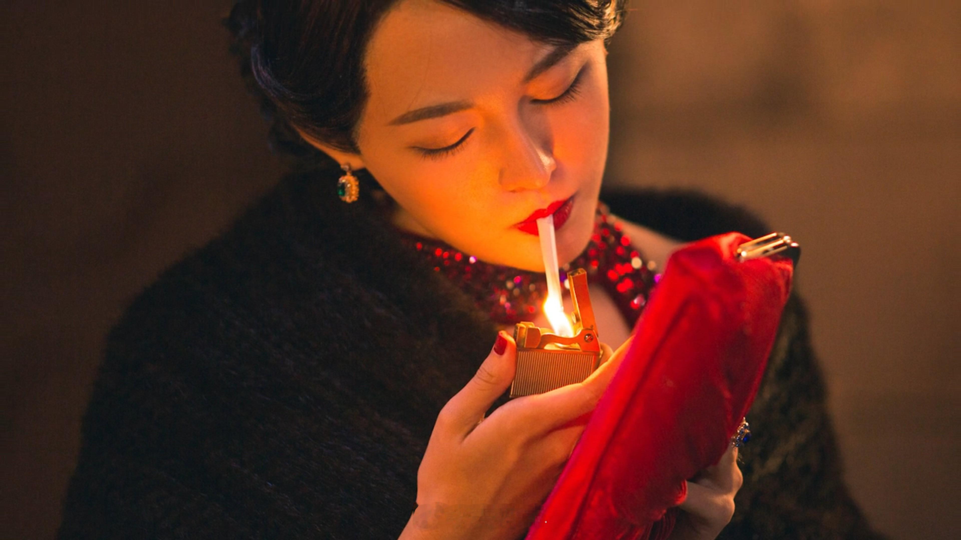 至今仍对坏女人难以释怀。隐形守护者