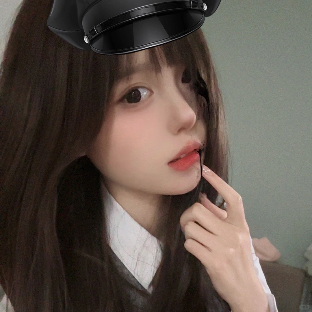 🐈‍⬛‧₊˚⋆♡̷