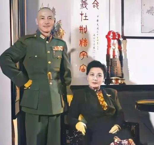 中国在民国时期为何被日本打得如此惨烈、屠杀数以千万计？根源其实在蒋介石及其家族身