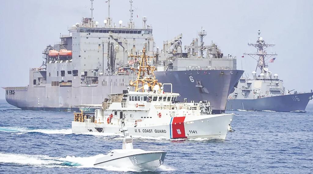 美军第二艘航母紧急驰援，霍尔木兹海峡彻底绷紧了🔥

4月24日，美国国防部长赫