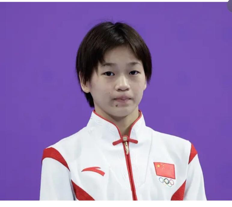 国人为啥喜欢全红婵？真相有四点：
全红婵的“破圈”现象是一个极具研究价值的传播案