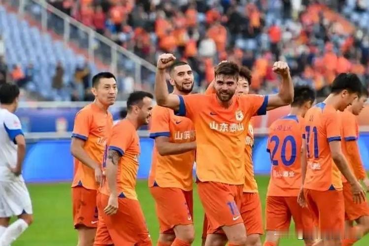 10月26日，中超联赛第28轮，可以说是近几年最刺激！最跌宕起伏的一轮比赛！
山