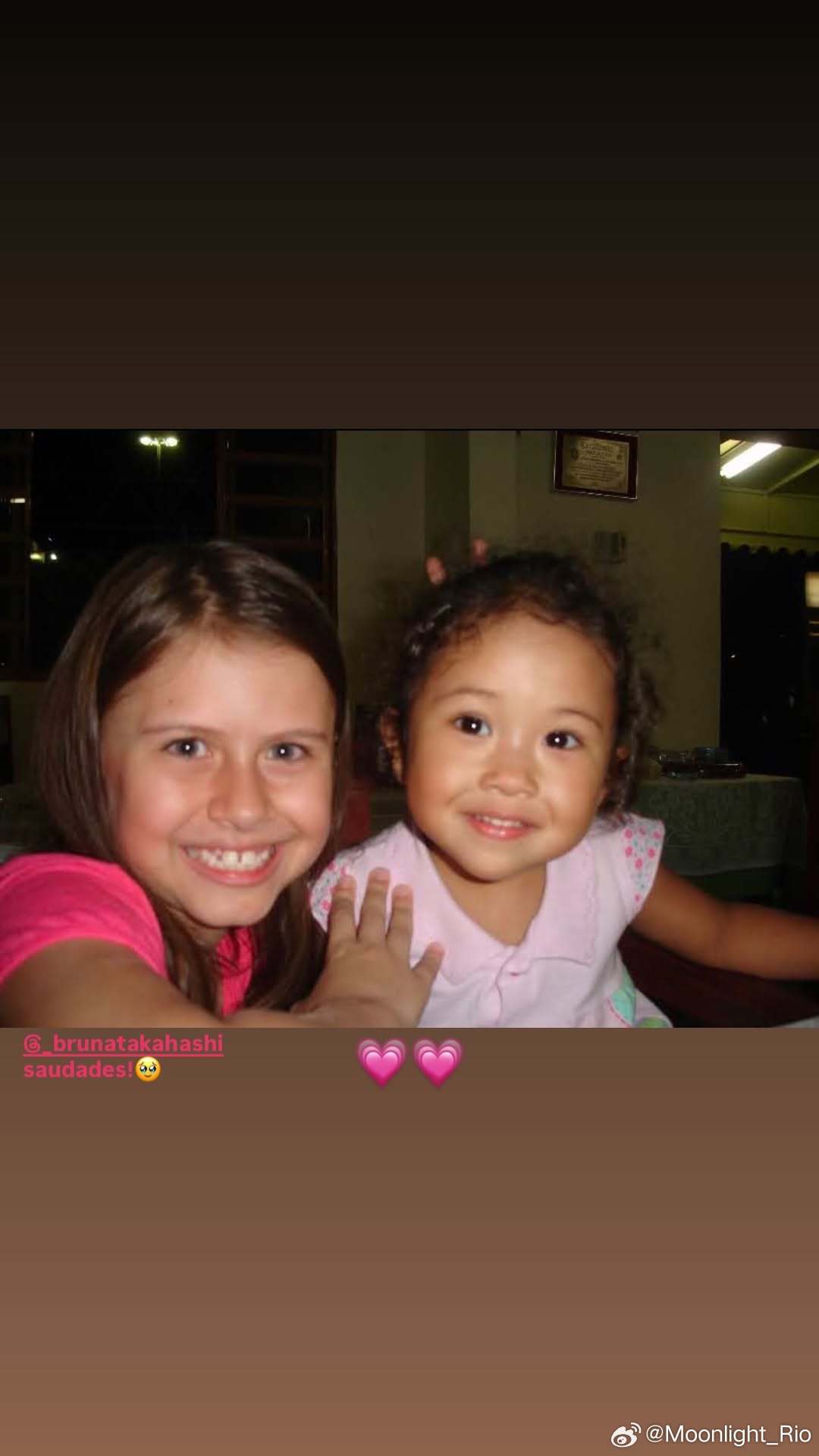 高桥姐妹小时候💗💗 