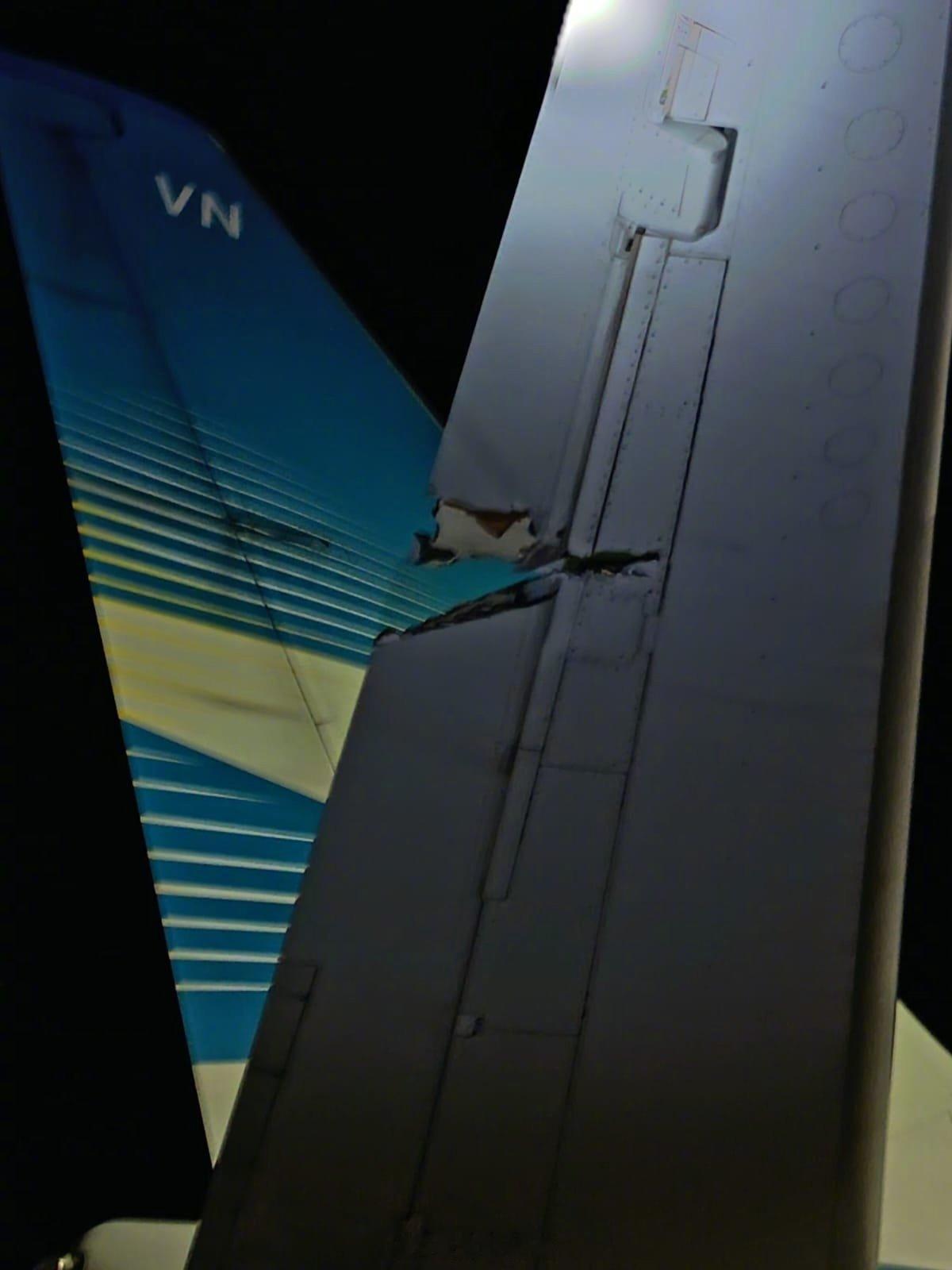 一架南美航空A321在智利圣地亚哥国际机场滑行时与阿根廷航空一架737发生剐蹭。