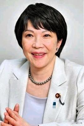 知小礼而无大义，拘小节而无大德，畏威而不怀德，说的就是脚盆鸡，二战期间，为彻底征