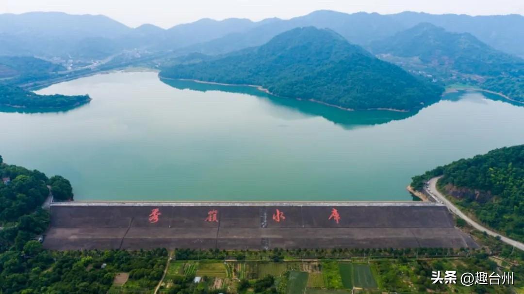 凌晨开工！黄岩这座水库“添丁”，4万斤鱼苗上岗净水

2026年5月，黄岩秀岭水
