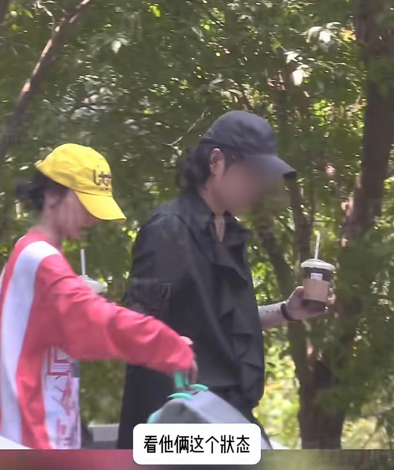 曝张紫宁恋爱狗仔提前预热之后，张紫宁被拍到和圈外男生多次出行的视频爆出来，直接冲