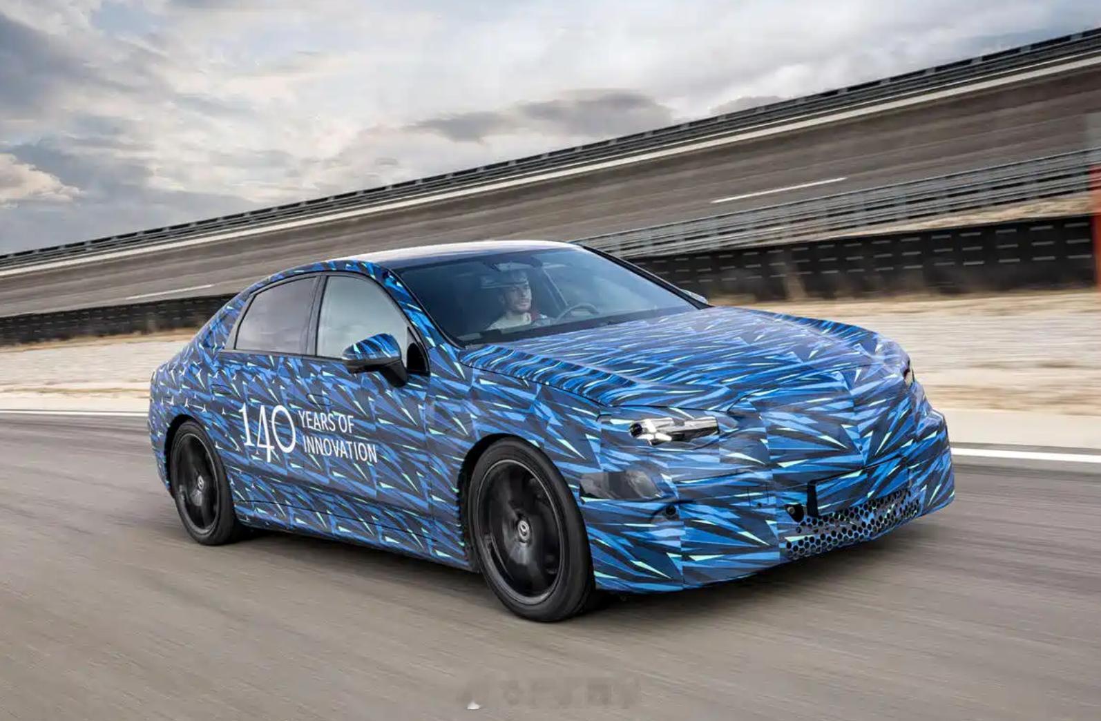 全新奔驰C级纯电版来了，4月正式发布，续航超700km，竞争对手特斯拉Model