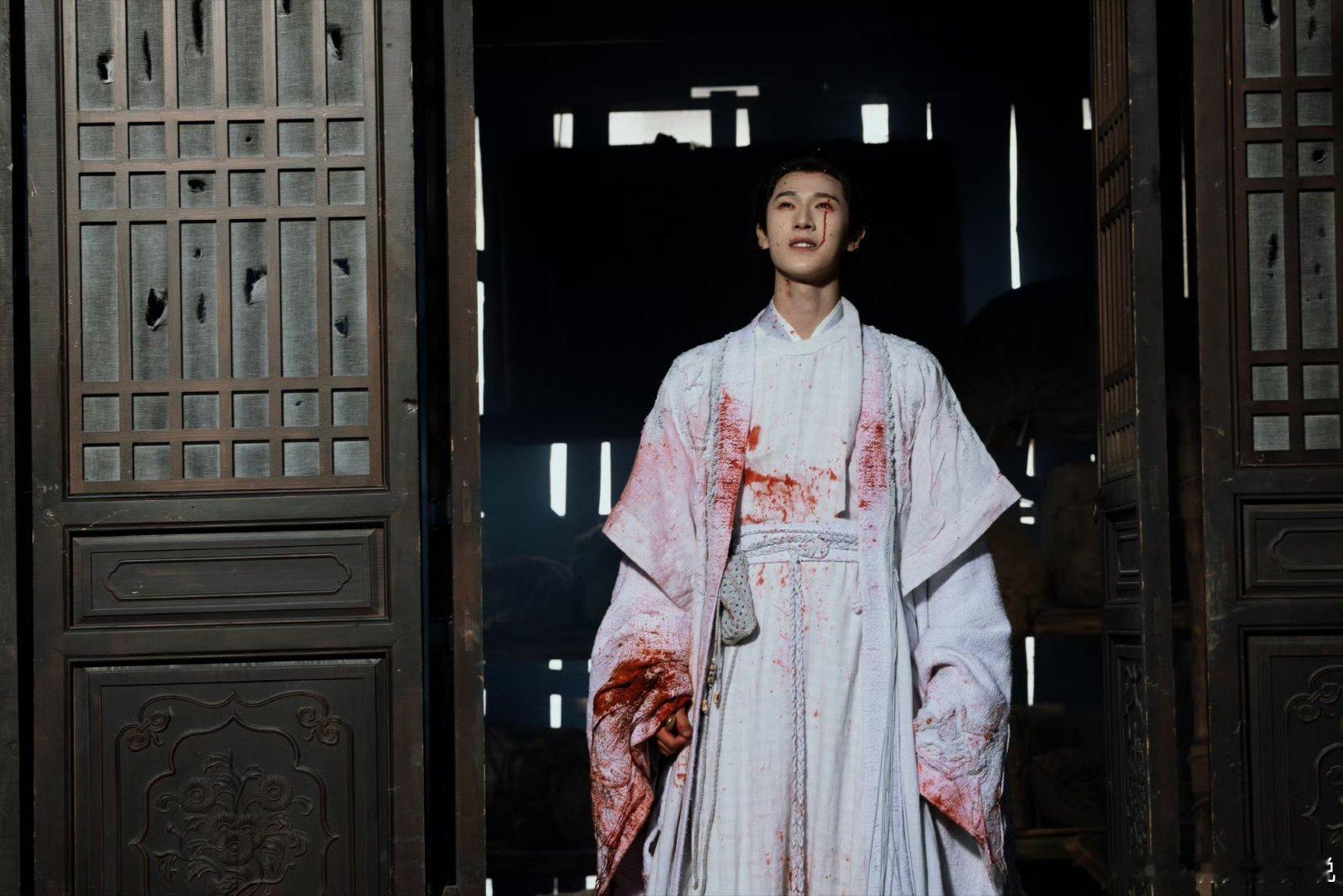 李昀锐尚公主杀青特辑李昀锐尚公主杀青特辑 叮咚～李昀锐的言尚杀青打卡✅ 历时15