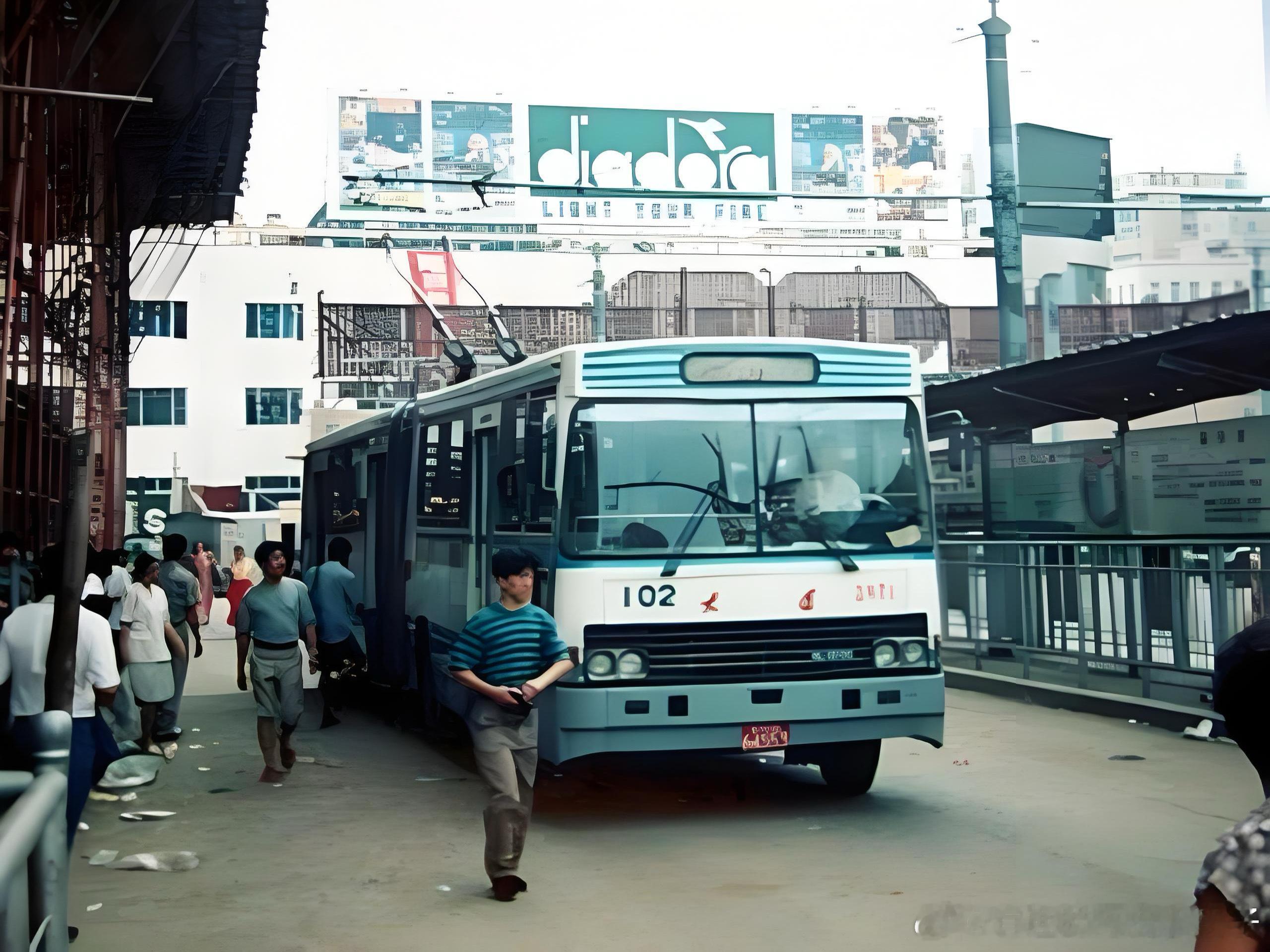 老照片  八十年代大连老照片 