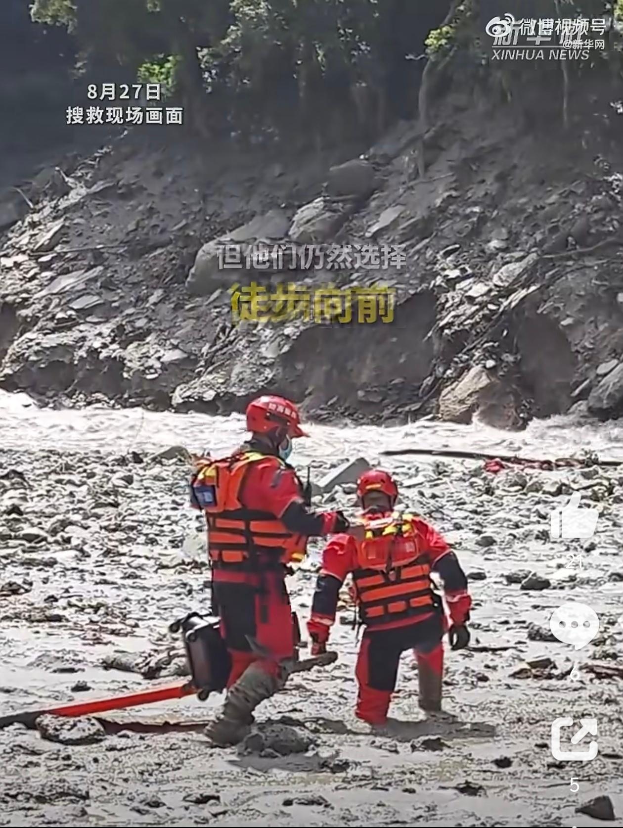 徒步还是太难了，需要全地形车之类的装备。未来还是得搞四足机器人之类的东西，比轮式