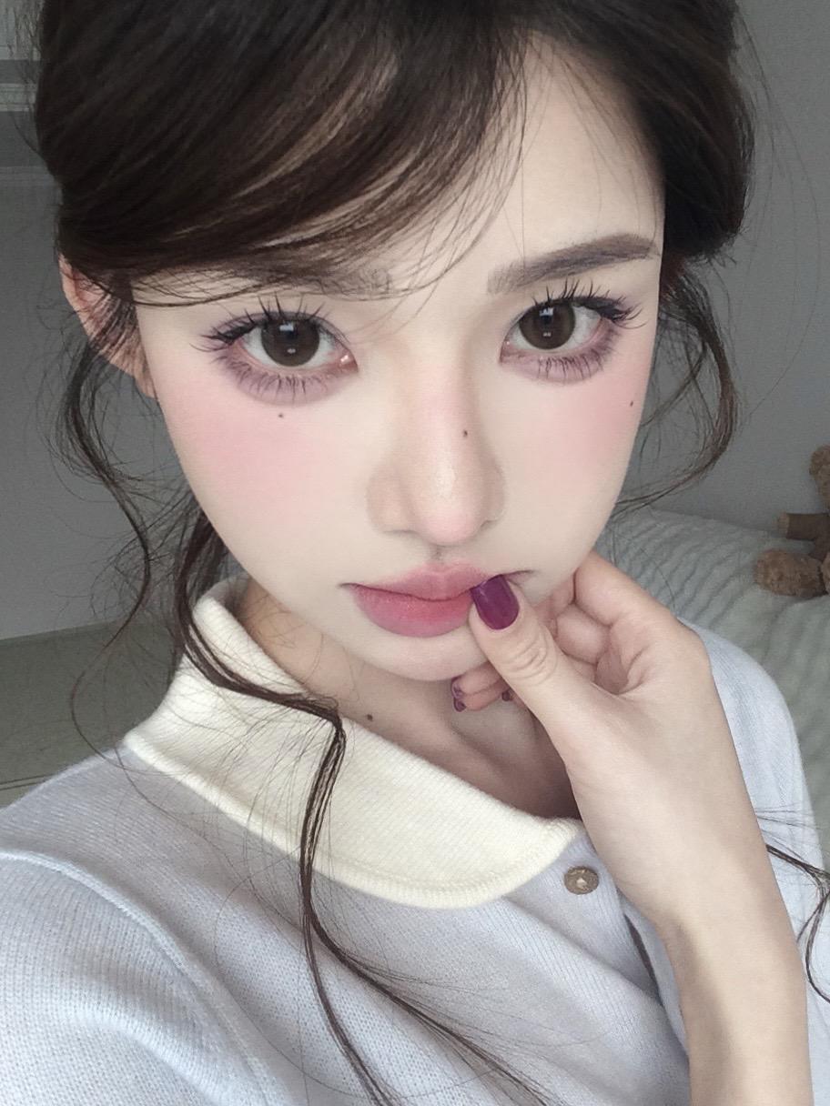 妹宝甜豆妆！超适合浅春系的天菜妆容！