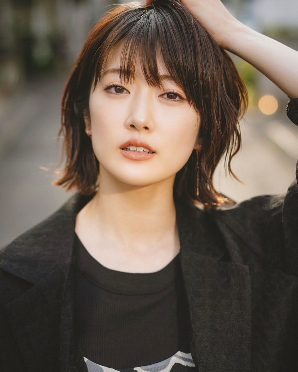 樋口日奈「近影。劇団☆新感線『紅鬼物語』明日、大阪公演から幕開けです。◎5/1