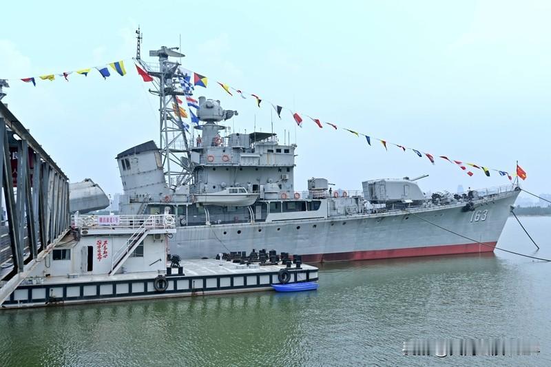 南海舰队：中国军人只有战死没有吓死 “中国军人只有战死，没有吓死”，这话太燃了！