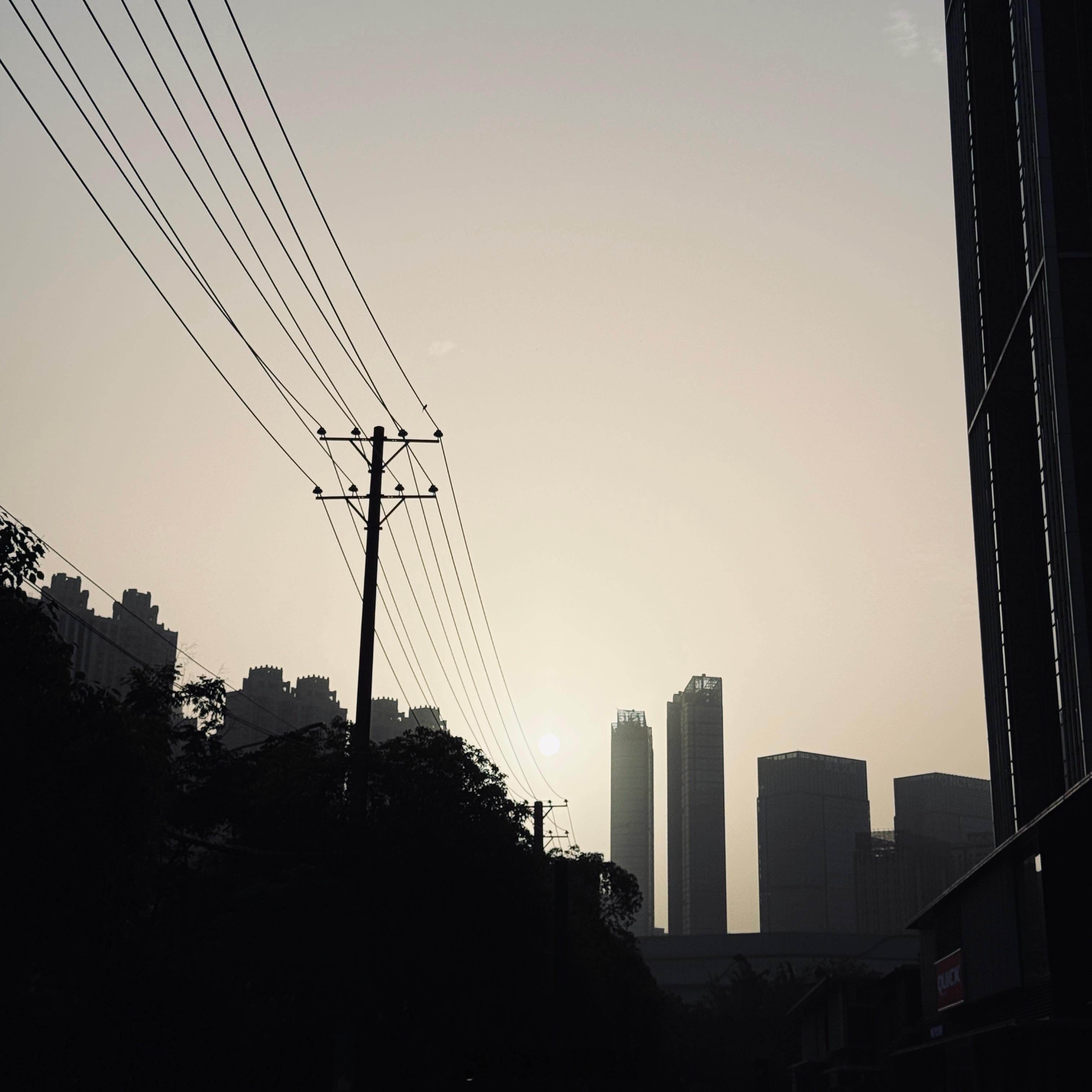 又是一天没人比我早的早上好[doge]点赞抽两个50🧧一起喝咖啡吧[可乐] ​