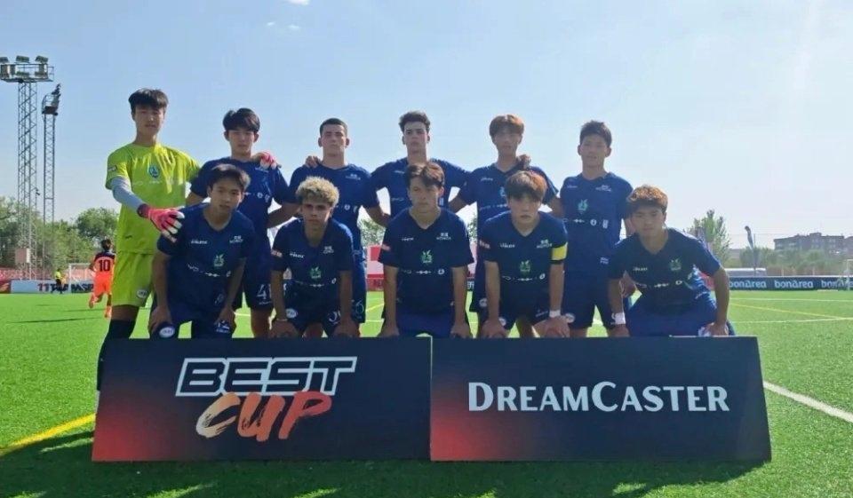 足球小将5-0狂胜西班牙豪门俱乐部赫塔菲！这样四场比赛总比分6-3赢球！不管怎样