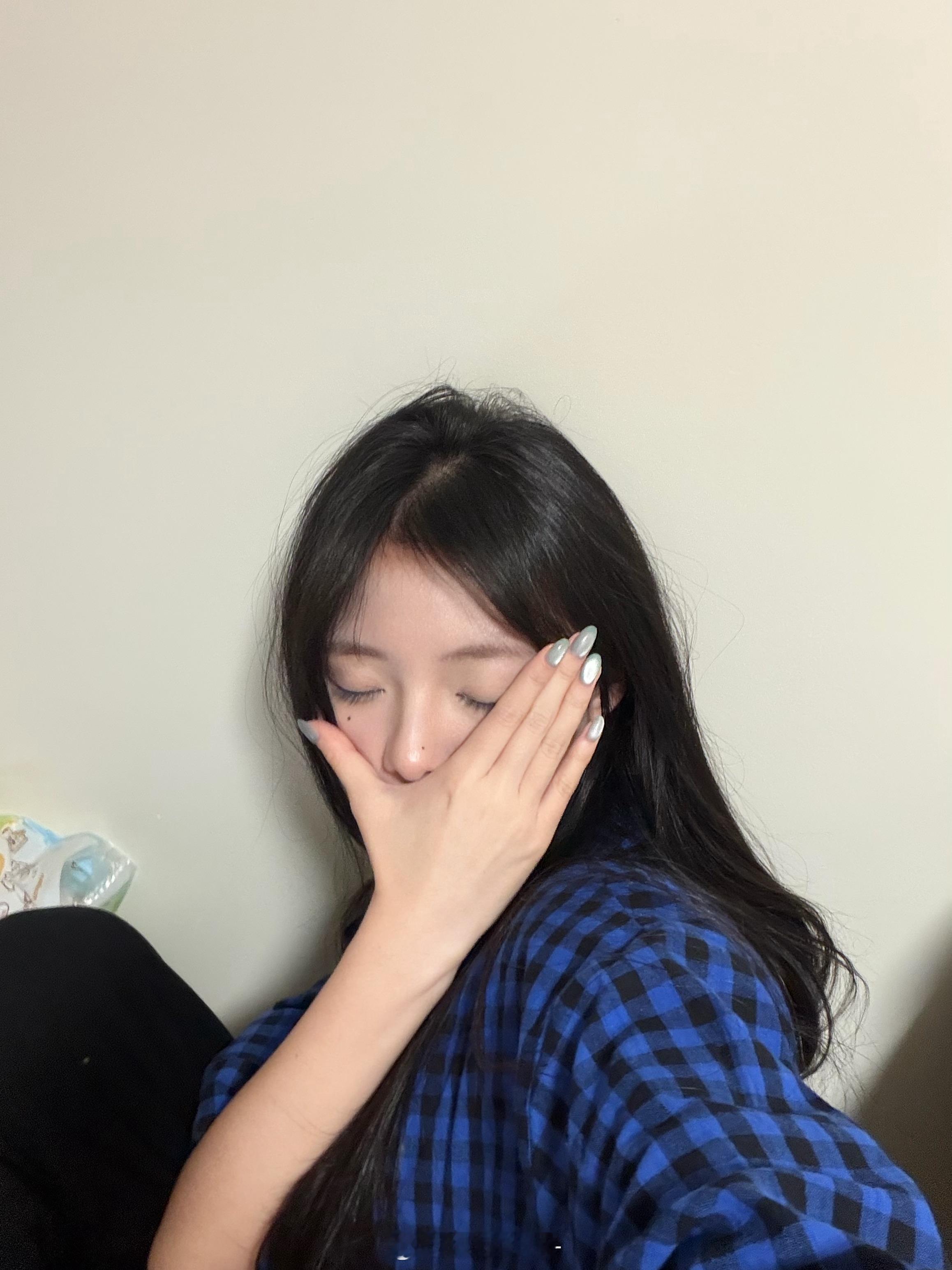 店里姐姐说我手白做好看做完怎么感觉怪怪的 