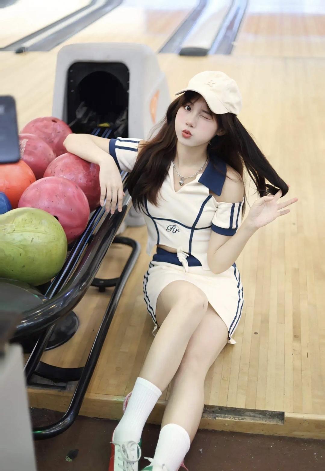 少女心爆棚的保龄球馆穿搭，甜美俏皮，快来打卡吧！🎳💖