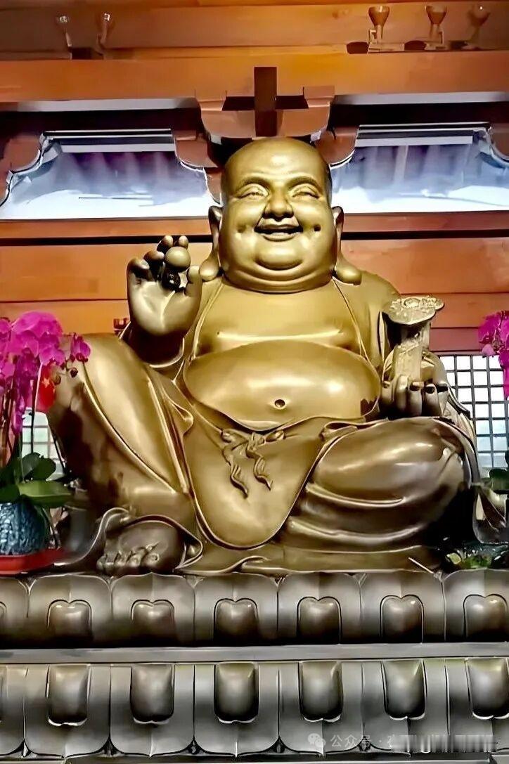 上海千年静安寺！三尊镇寺至宝，绝大多数游客只认得金塔
 
先有静安寺，后才有静安