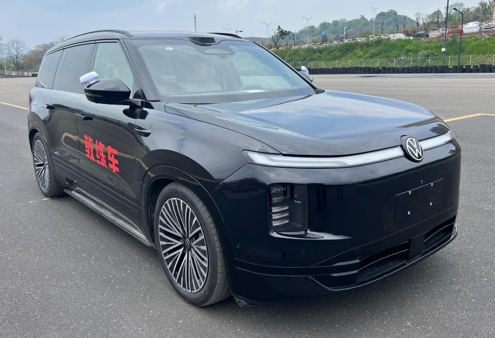 前不久，上汽大众刚刚发布了旗下全新的增程式大型SUV，D.ERA 9X的预售价，