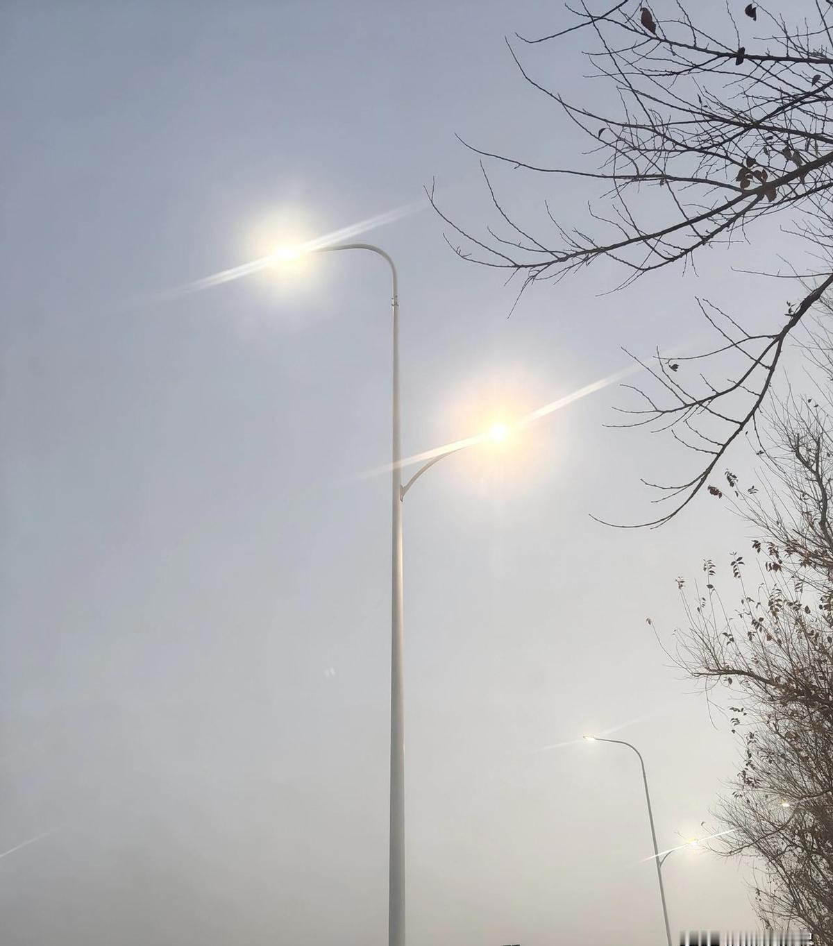 那种说不出来的累，是不是最近经常找上门？
别觉得自己是矫情，这回咱们可能真被这一