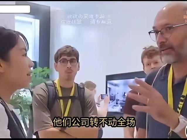 K4签乱象这层窗户纸，总算有人敢在深圳科技园捅破了。看着那些花大价钱请来的外籍“