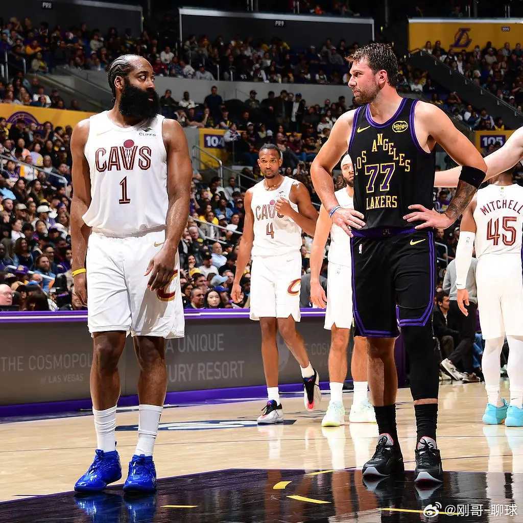 nba 湖人127-113力克骑士斩获4连胜 东契奇复出狂砍42+5+12 哈登