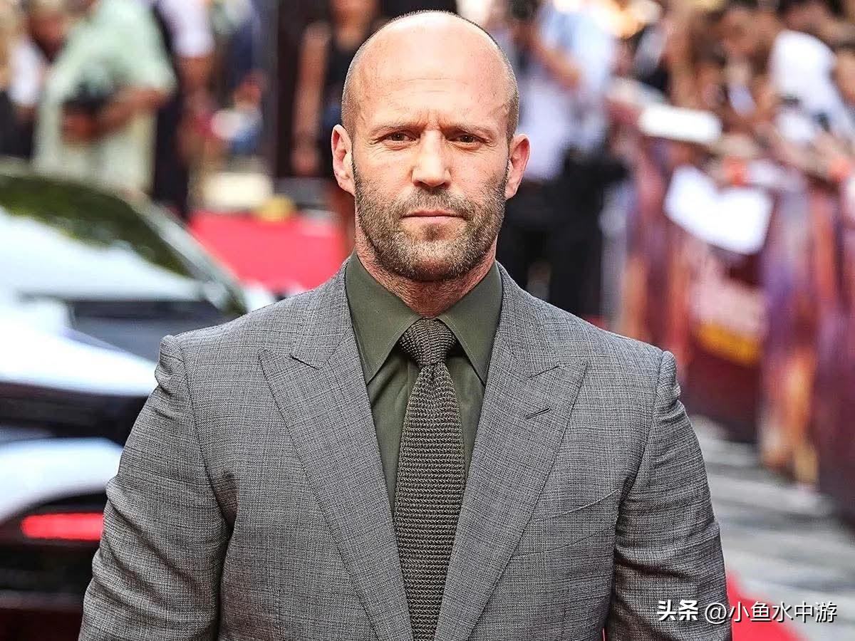 杰森·斯坦森从来不用为电影角色做准备。他甚至都不需要看剧本。只要告诉他，他要救的