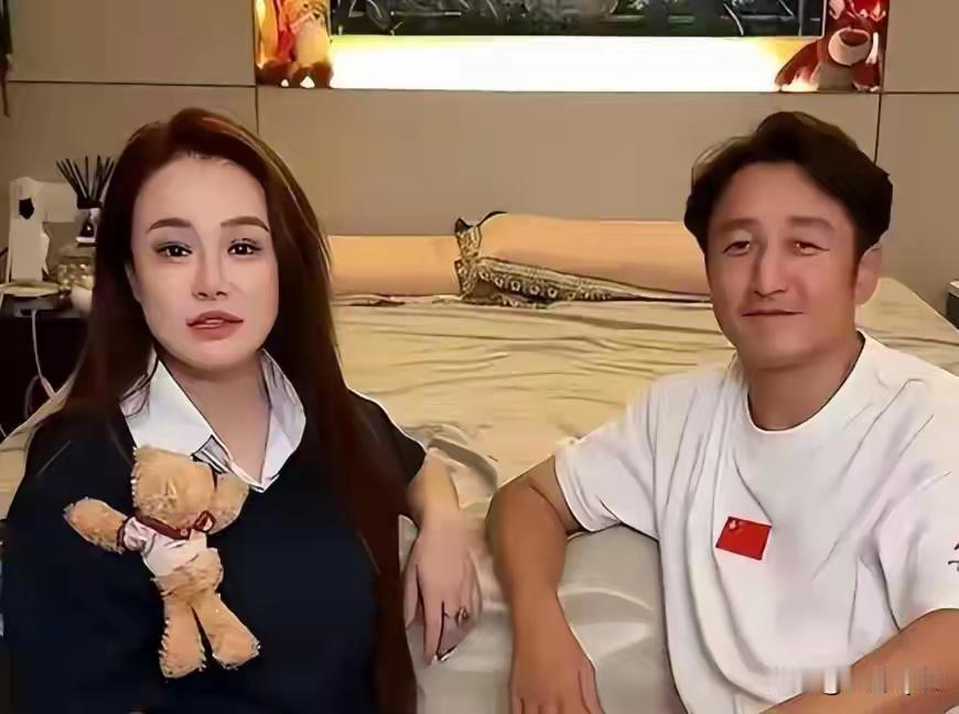 邹市明为何退役后创业赔成这样运动员跨界创业，终究要跨越专业与经验的壁垒。昔日赛场