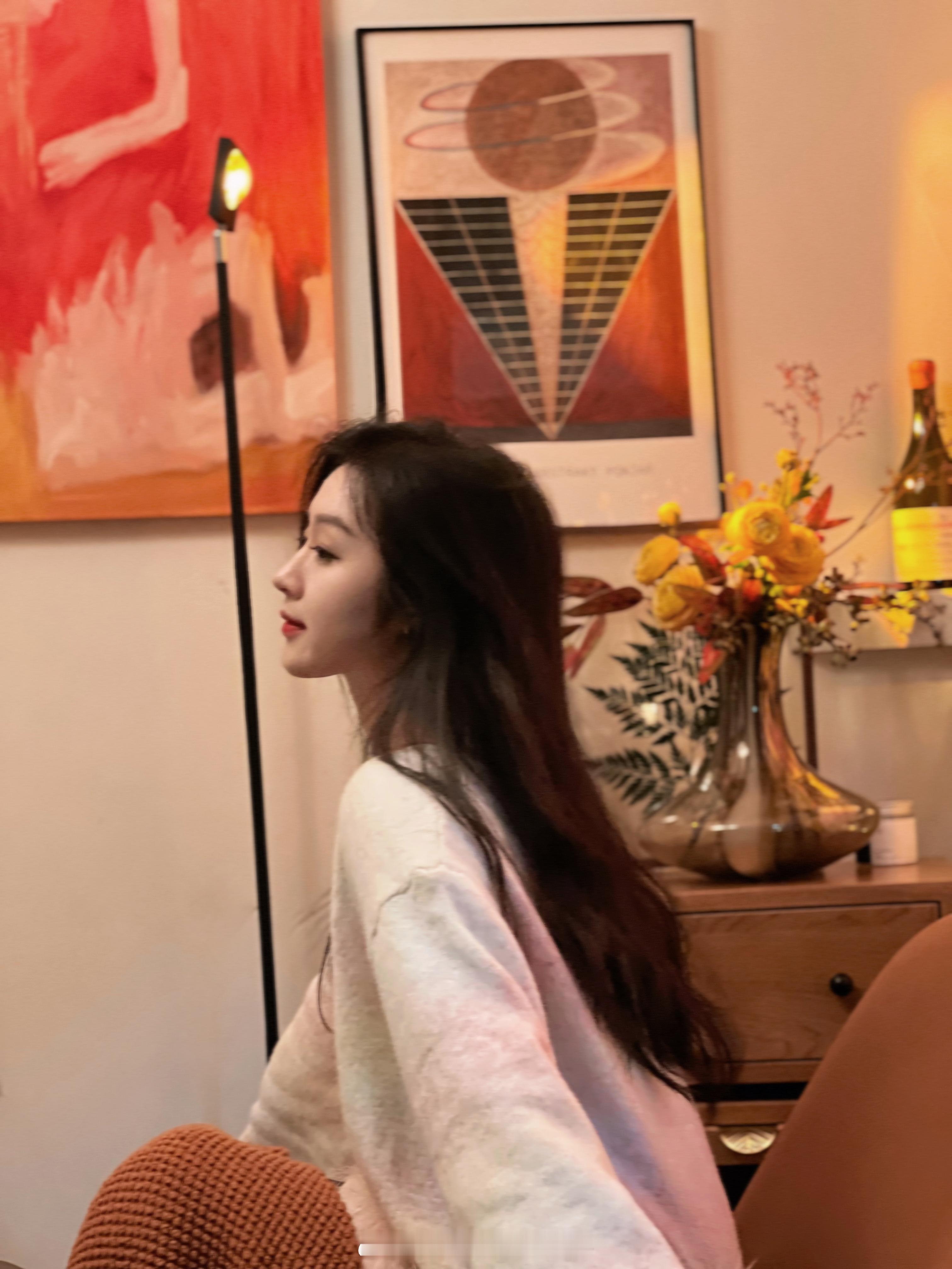 和喜欢的人喝最爱的白葡萄酒就是最美好的事！  ​​​