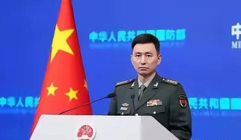中国国防部向全球发出重磅通知，中国人民解放军已整备就绪，必将彻底粉碎任何阻碍国家